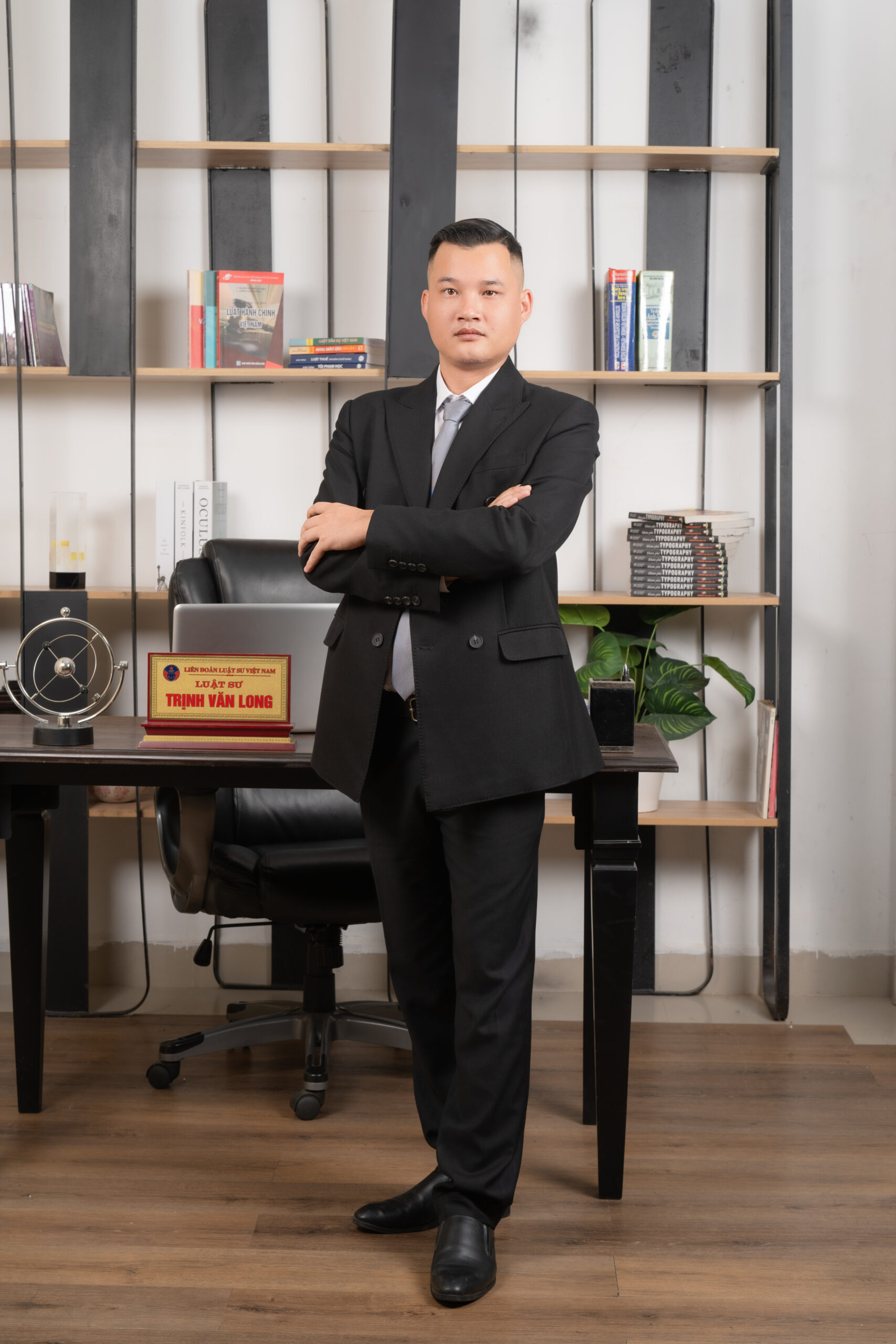 Luật sư TRỊNH VĂN LONG
